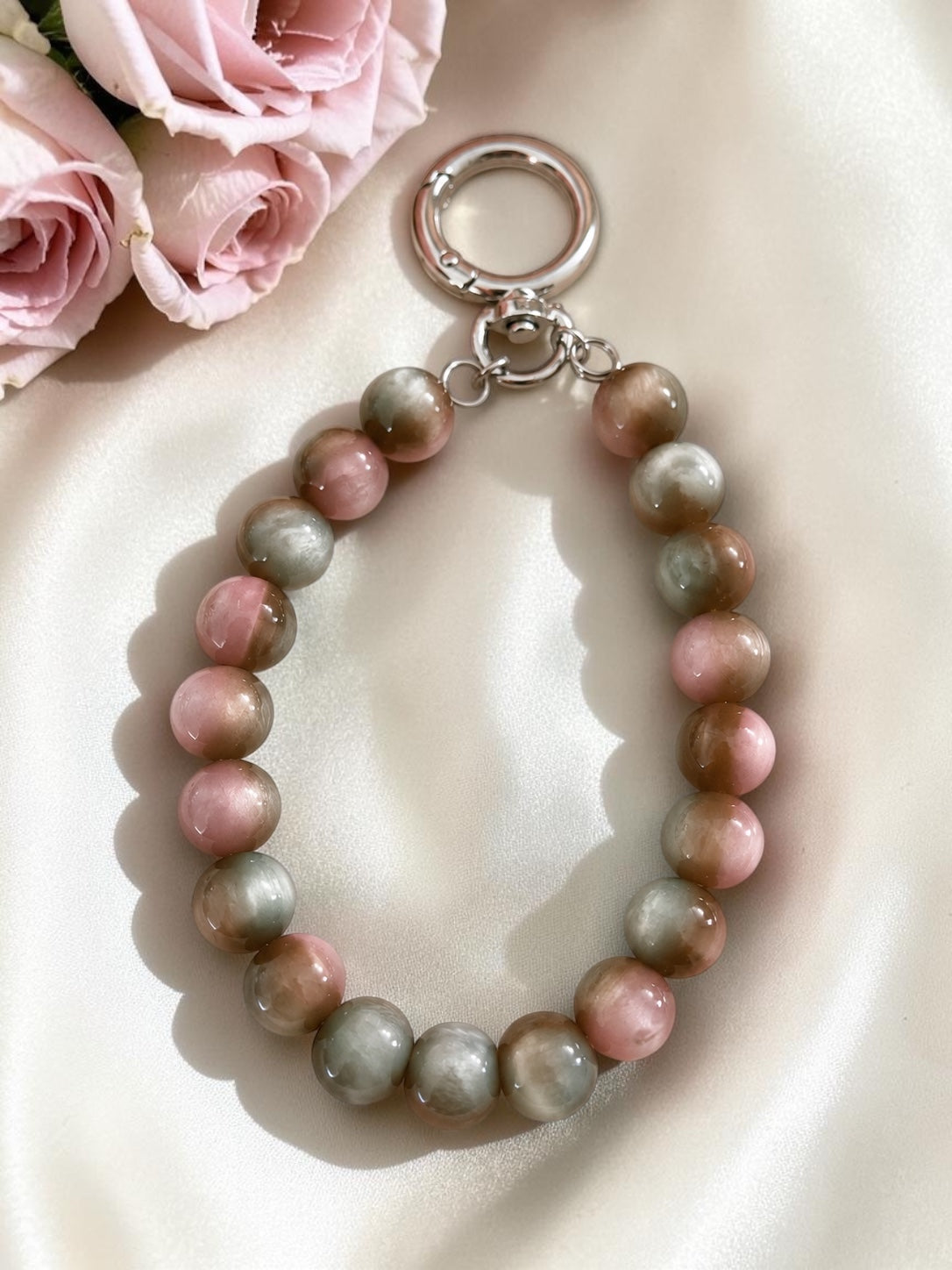 Dreamy Cat’s Eye Phone Charm