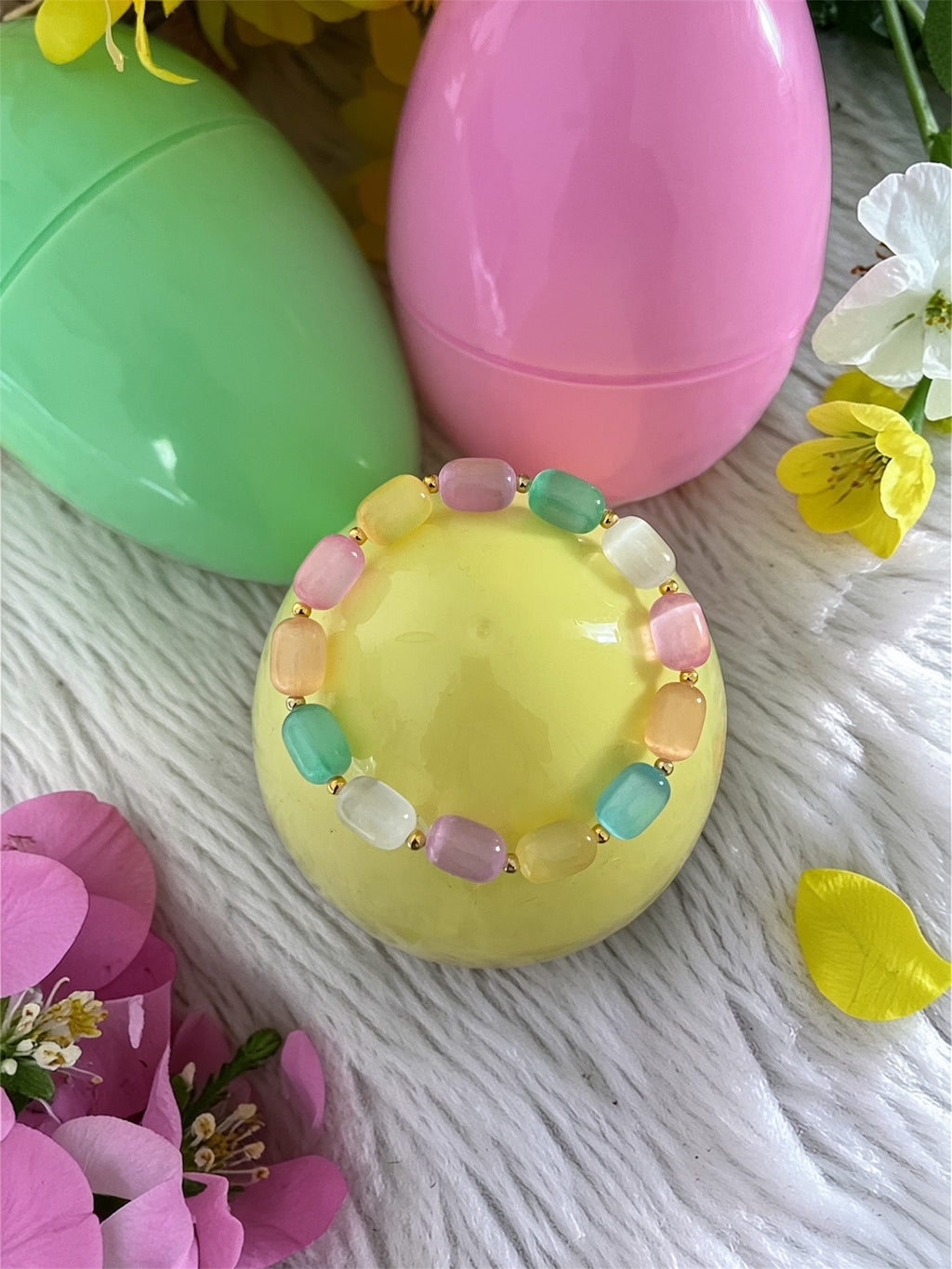 Pastel Glow Cat’s Eye Beaded Bracelet
